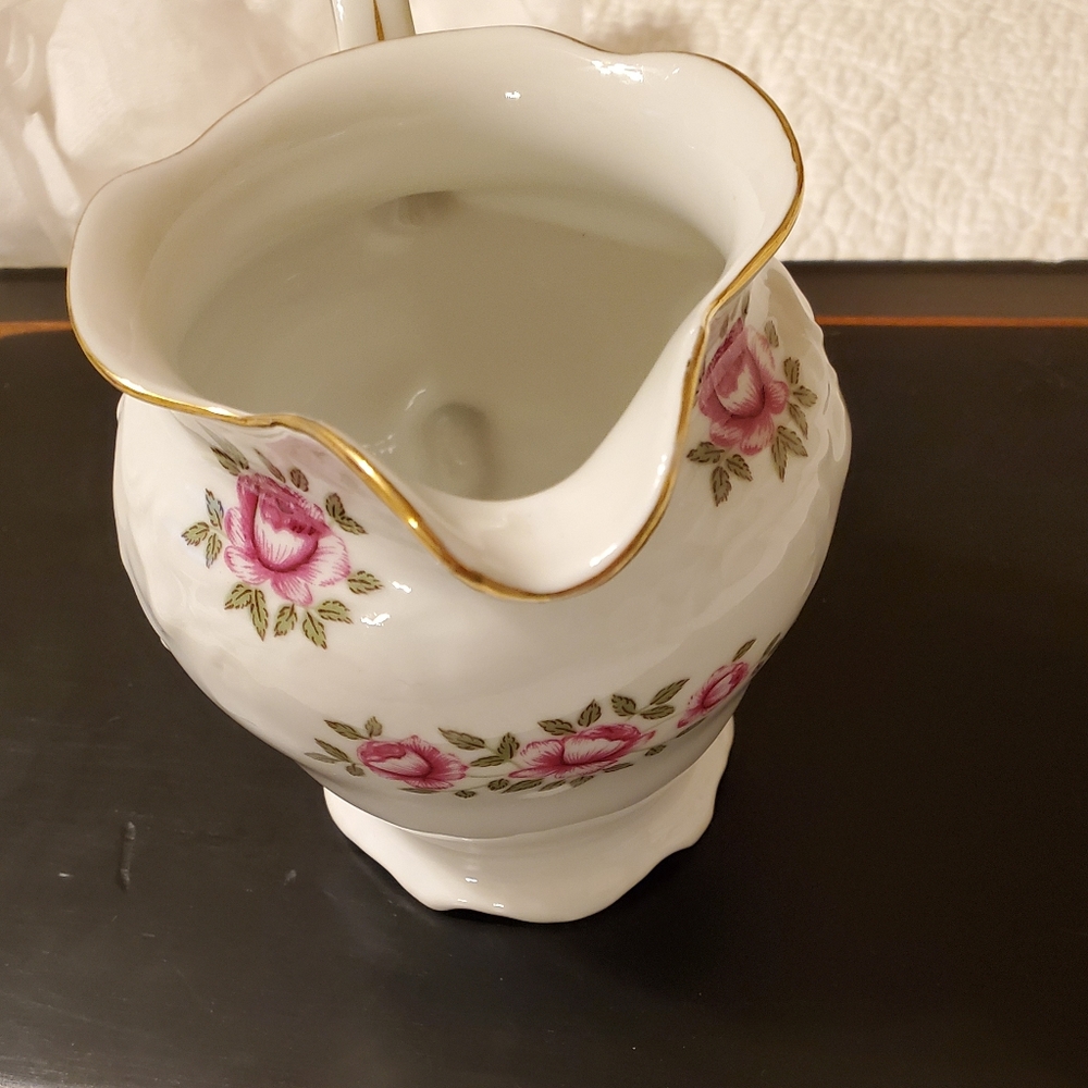Vintage Walbryzch Avon Rose Creamer Pitcher - Picture 7 of 10